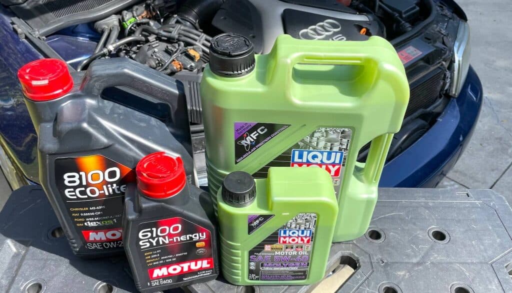 Ce sont les fluides essentiels qui maintiennent votre voiture en 1024x587 1
