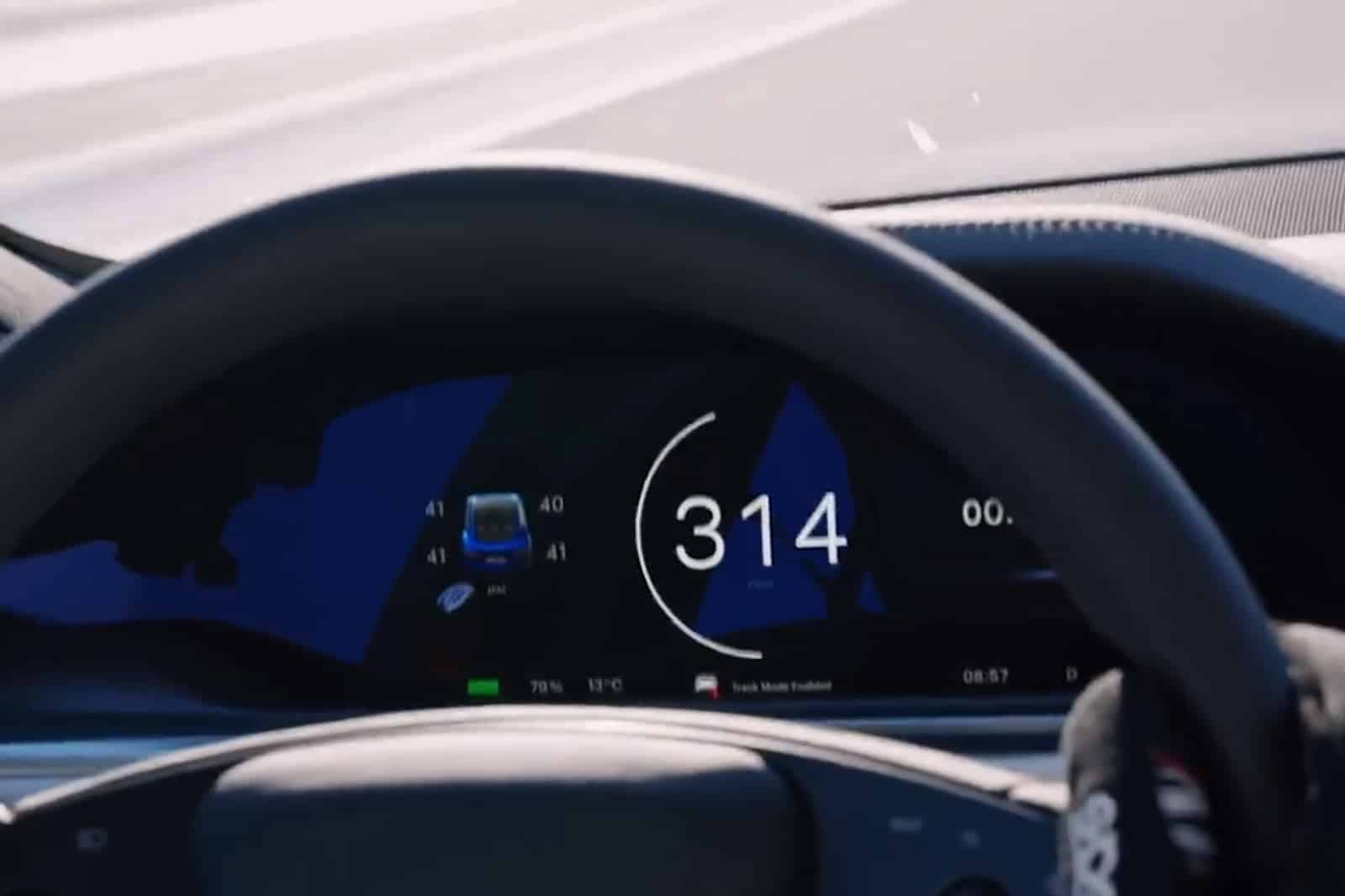 Tesla Model S Plaid obtient un forfait de piste de 20 000 $